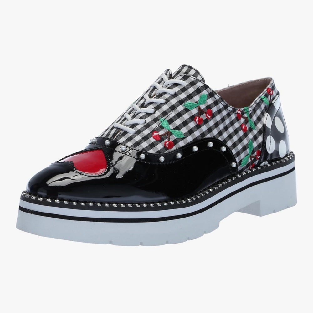 Betsey Johnson Women's Abbott Oxford